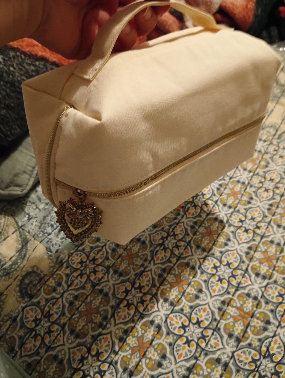 Elegant Cream Cosmetic Travel Case with Heart Zip Charm